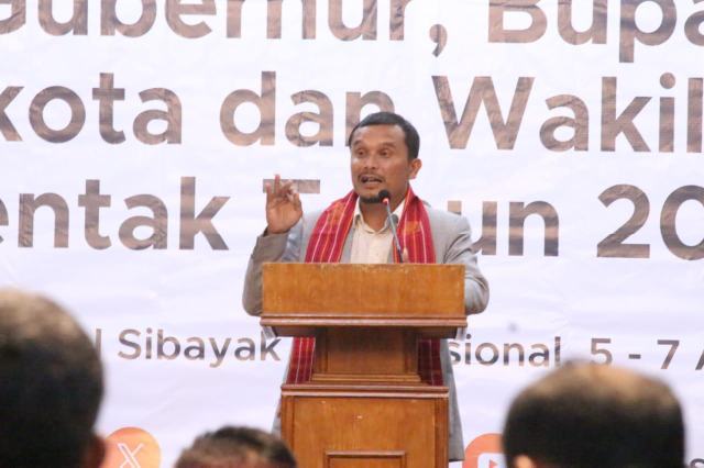 Koordinator Divisi Humas Datin Bawaslu Sumut, Saut Boangmanalu