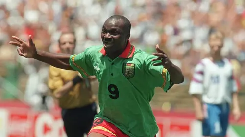 Legenda sepakbola Kamerun, Roger Milla. (AFP)