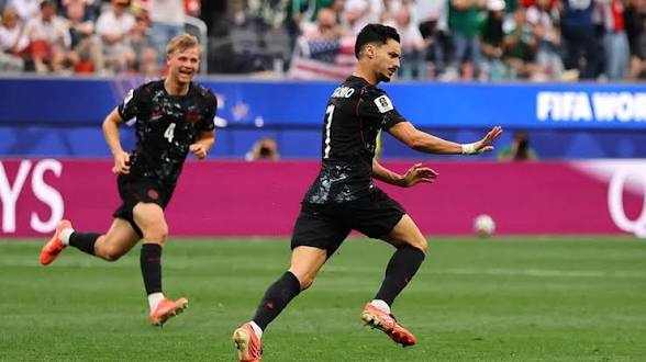 Pemain Kanada Eustaquio melakukan selebrasi usai mencetak gol ke gawang Afrika Selatan dalam laga babak 32 besar Piala Dunia 2026 yang berlangsung di Stadion Los Angeles, Senin (29/6/2026). Kanada menang 1-0 dan melaju ke babak 16 besar. Foto: reuters